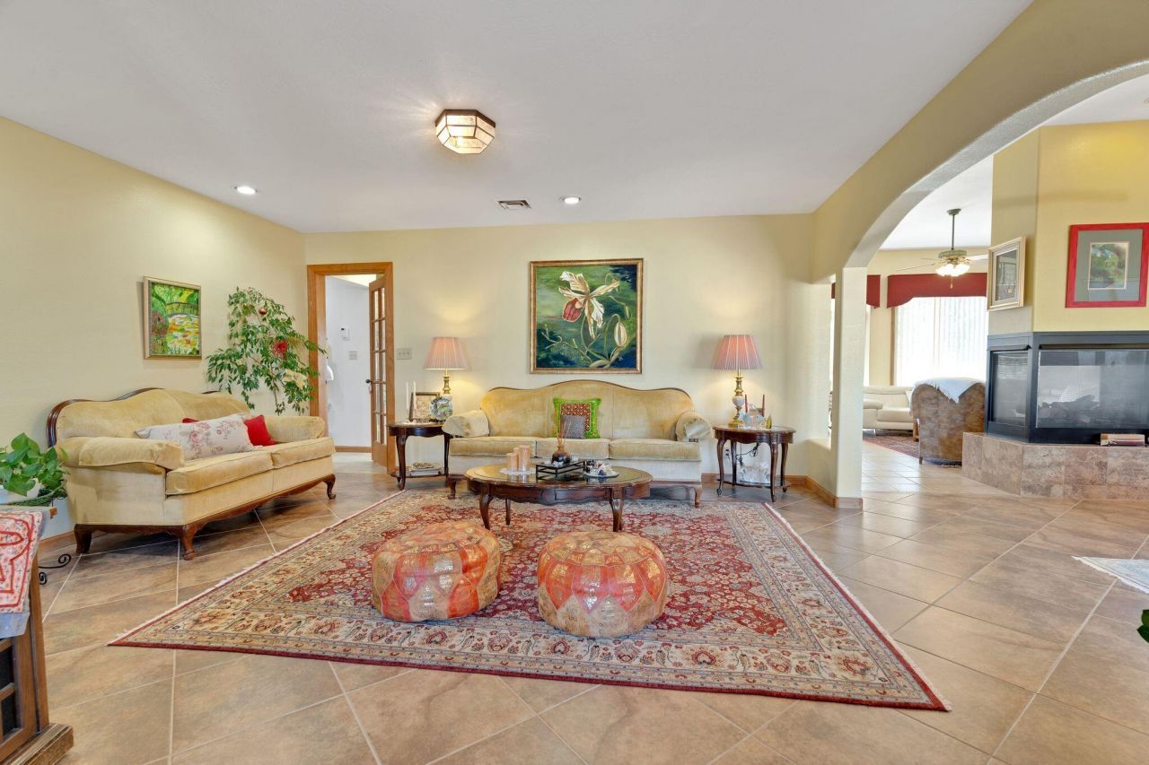 Socorro, New Mexico, 87801, United States, 3 Bedrooms Bedrooms, ,3 BathroomsBathrooms,Residential,For Sale,2000586