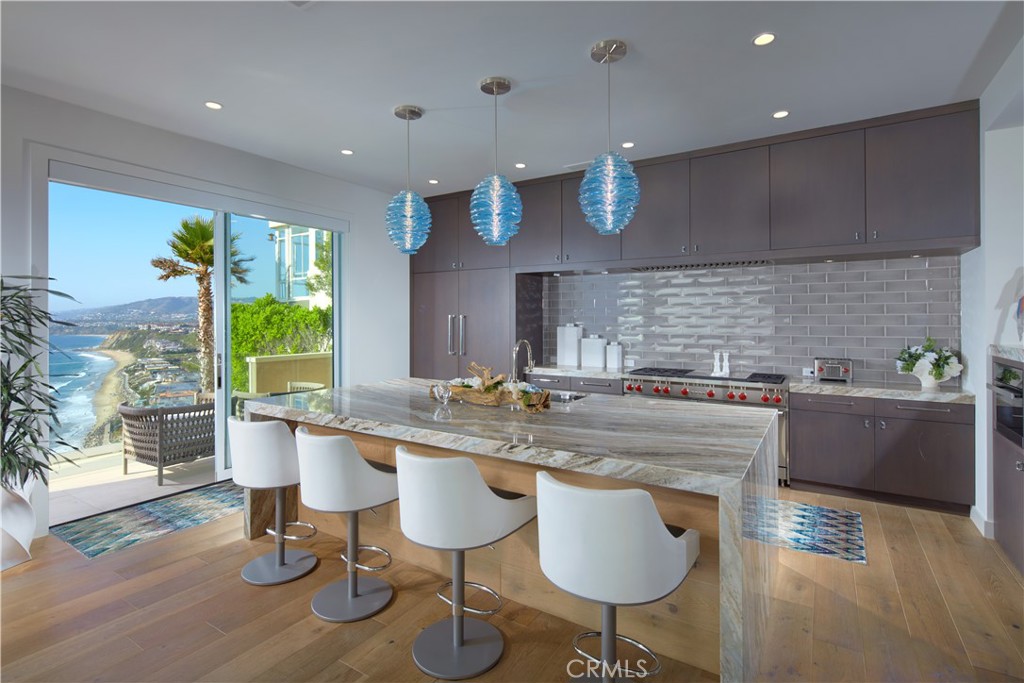 Dana Point, California, 92629, United States, 3 Bedrooms Bedrooms, ,4 BathroomsBathrooms,Residential,For Sale,1885078