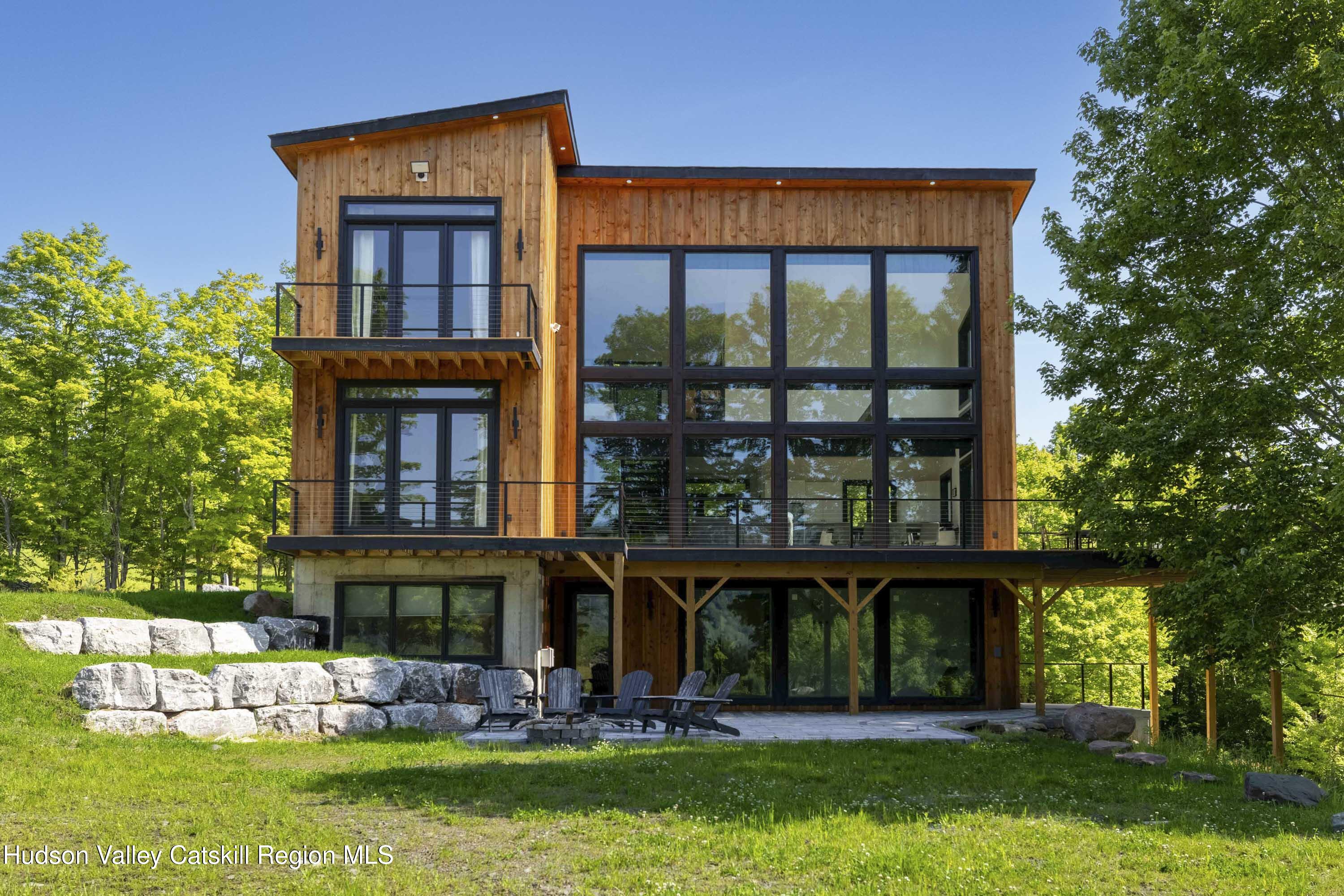 Windham, New York, 12496, United States, 5 Bedrooms Bedrooms, ,5 BathroomsBathrooms,Residential,For Sale,1848875