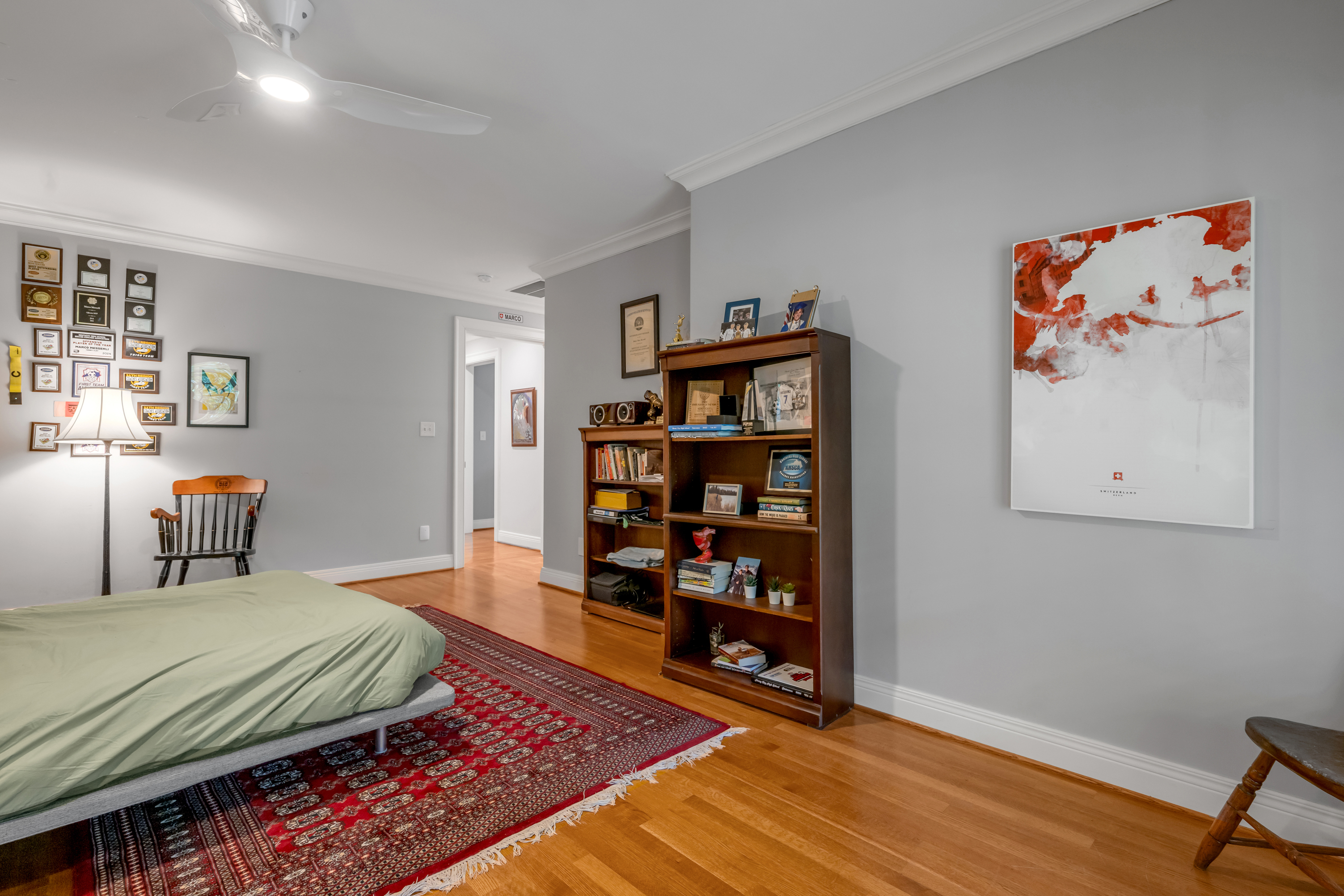  1853 Fielden Drive - 物件實景