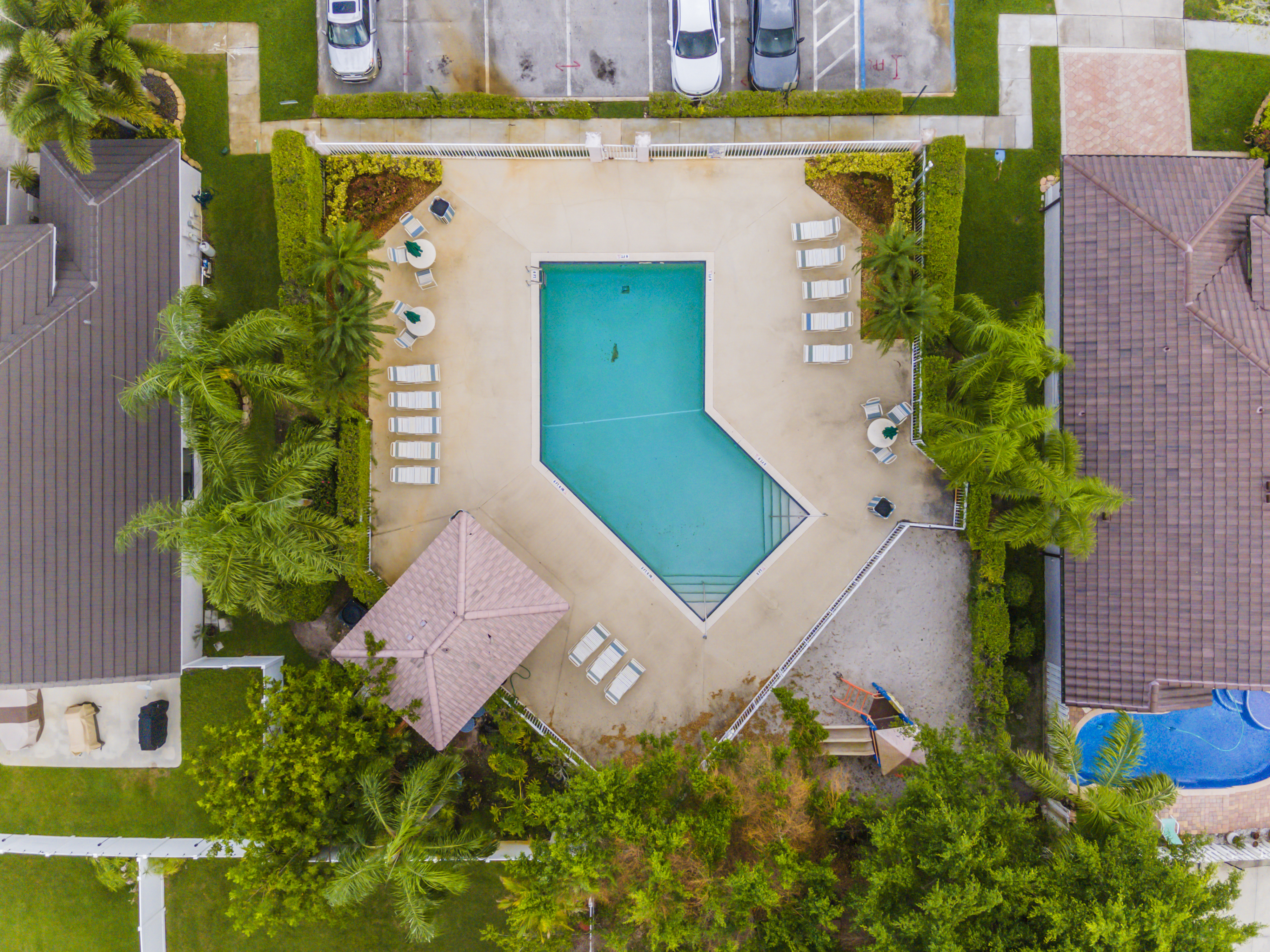  18096 SW 29th St, Miramar, FL, 33029 - 物件實景