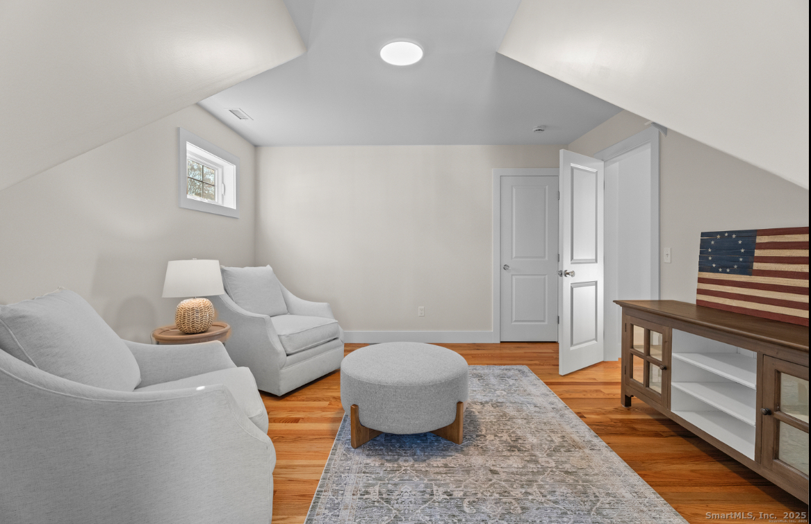 Waterford, Connecticut, 06385, United States, 3 Bedrooms Bedrooms, ,2 BathroomsBathrooms,Residential,For Sale,1995882