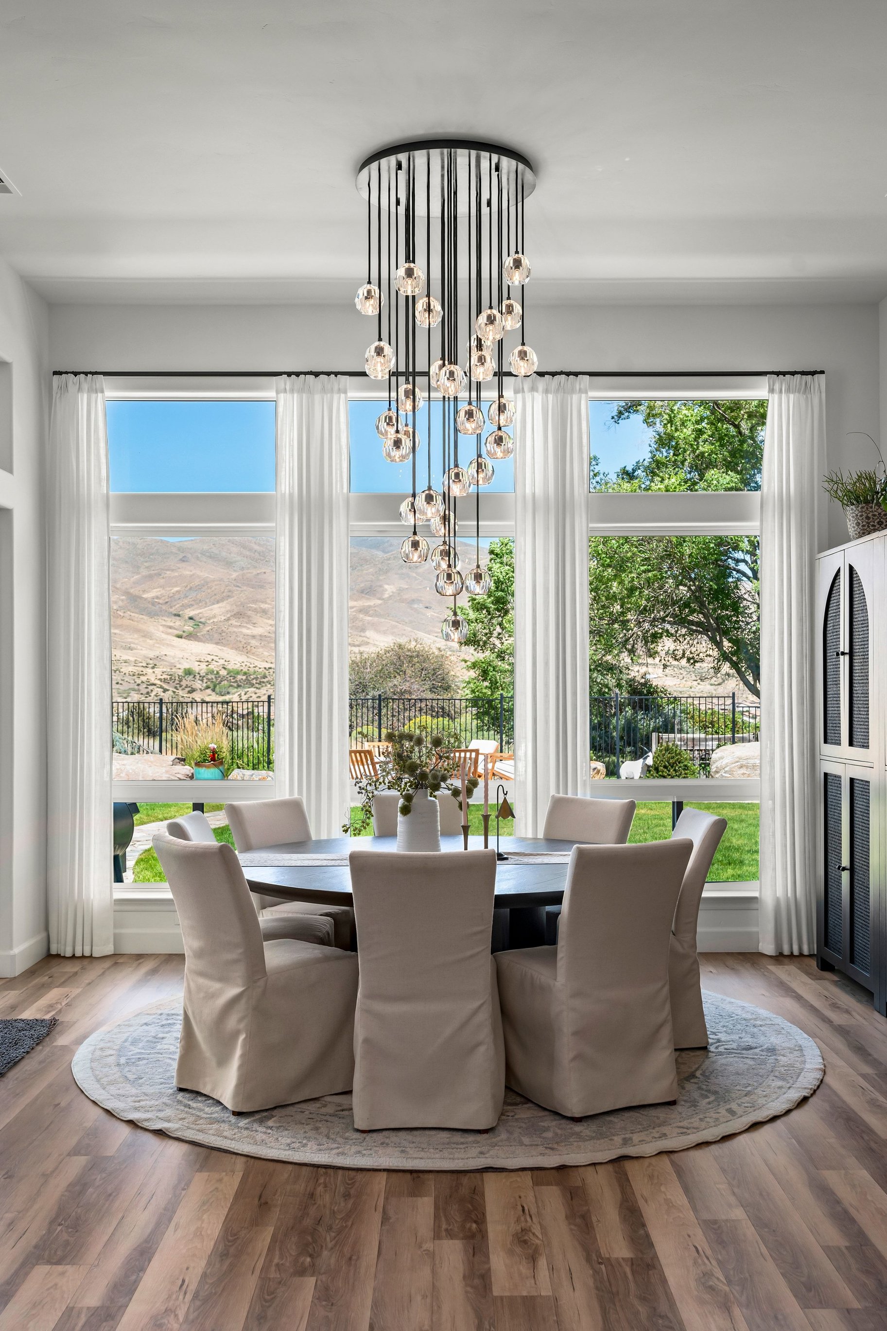  Private Luxury Retreat in Verdi with Custom Designer Finishes & Peavine Views - 物件實景