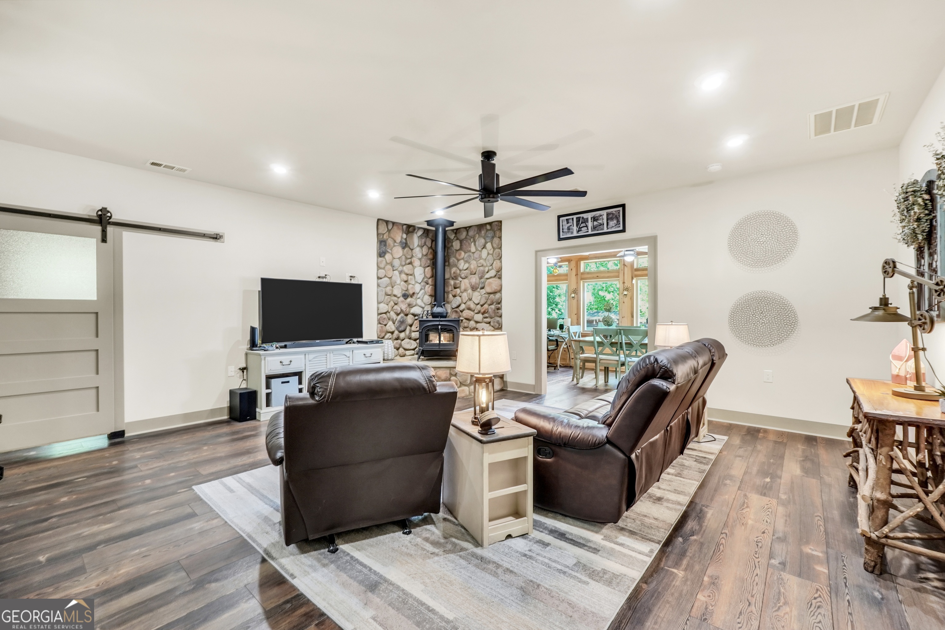 Jackson, Georgia, 30233, United States, 4 Bedrooms Bedrooms, ,2 BathroomsBathrooms,Residential,For Sale,1942130