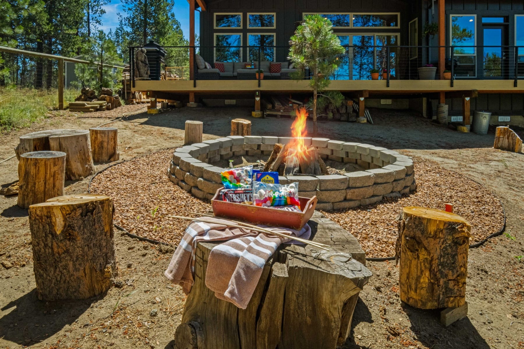  54635 Silver Fox Drive Bend, OR 97707 - 物件實景