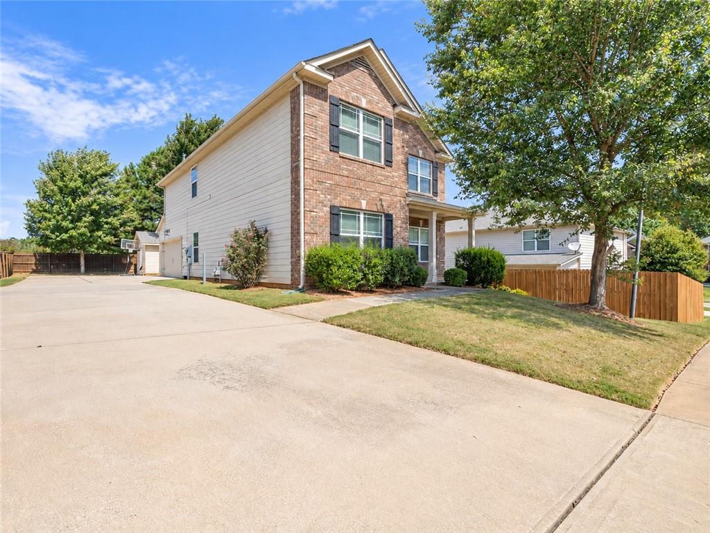 Barcelona St, Newnan, GA 30263 #1