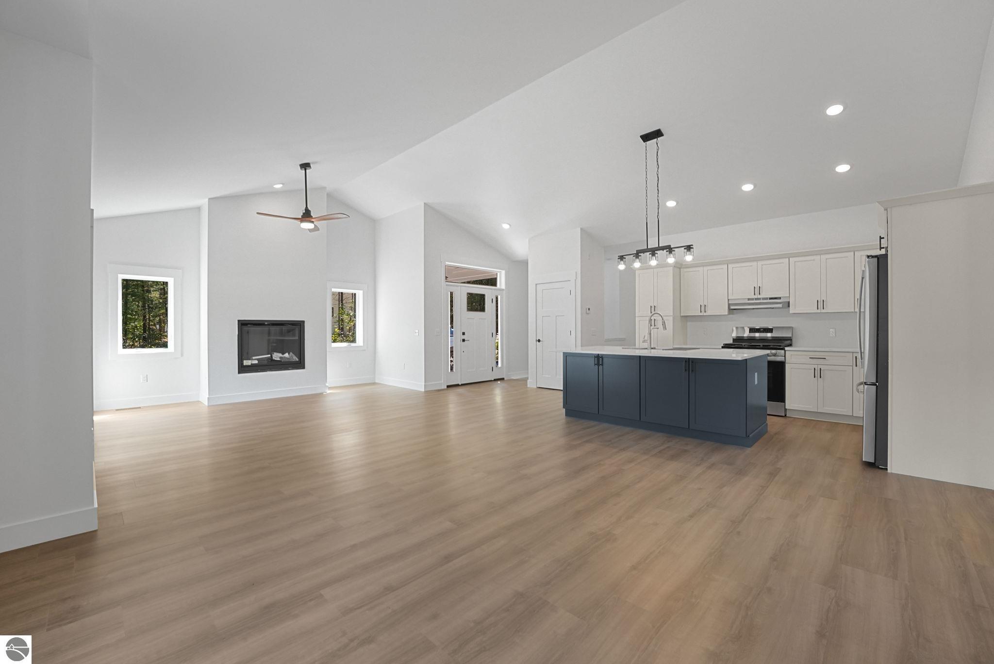 Traverse City, Michigan, 49684, United States, 3 Bedrooms Bedrooms, ,2 BathroomsBathrooms,Residential,For Sale,2011306