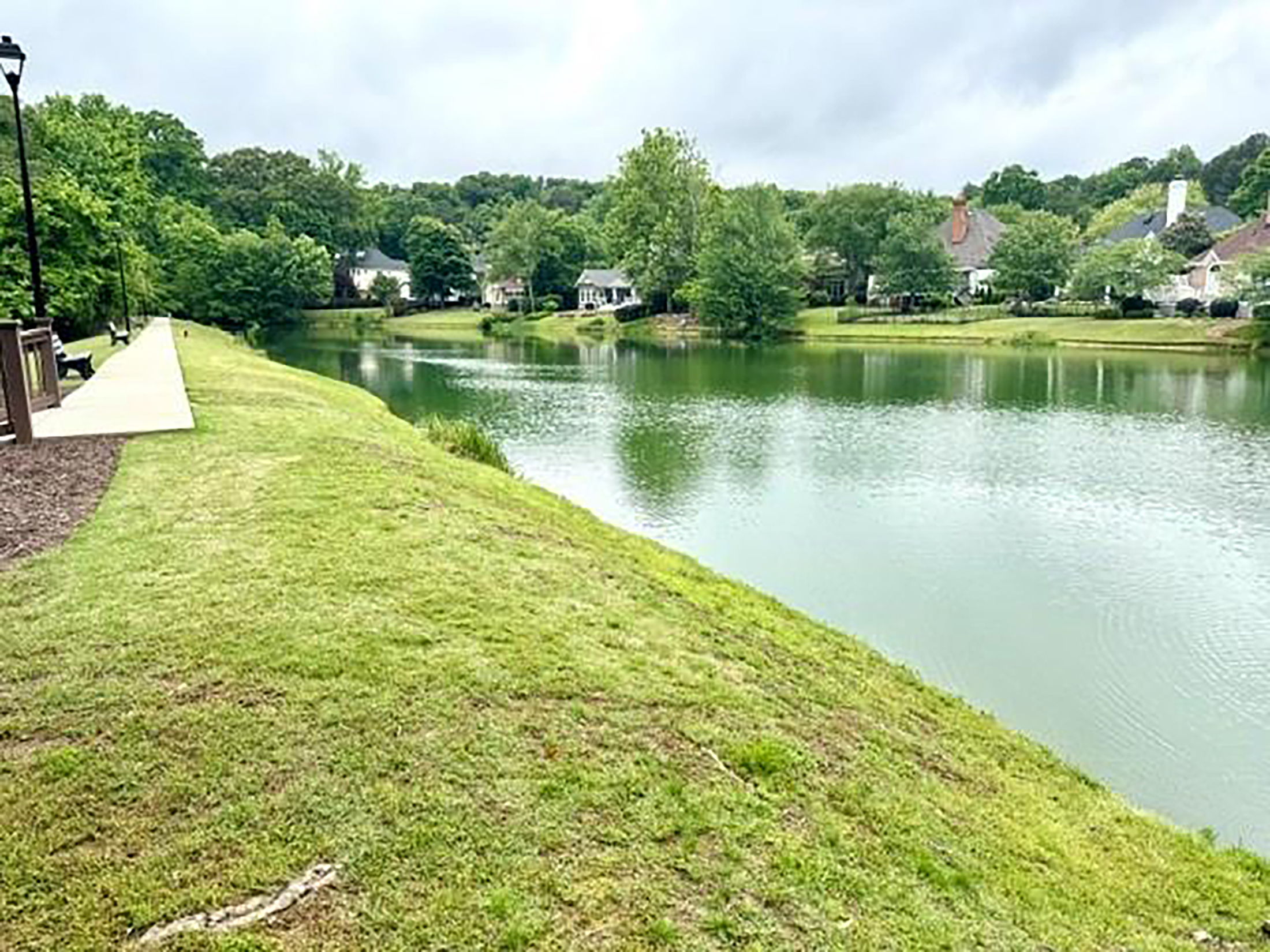  Move-in Ready Stunner in Highly Coveted Swim/Tennis Spalding Lake - 物件實景