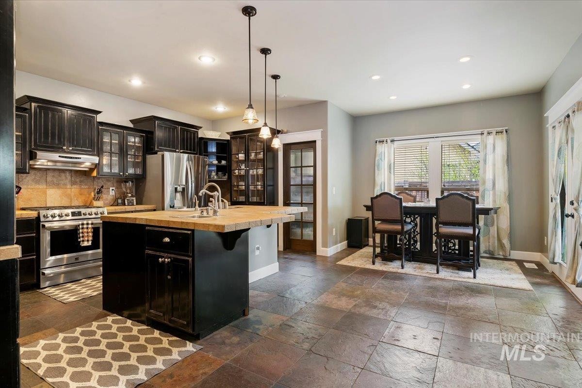 1878 Sheep Hill Ct, Meridian, Idaho, 83646, United States, 4 Bedrooms Bedrooms, ,3 BathroomsBathrooms,Residential,For Sale,1878 Sheep Hill Ct,1434247