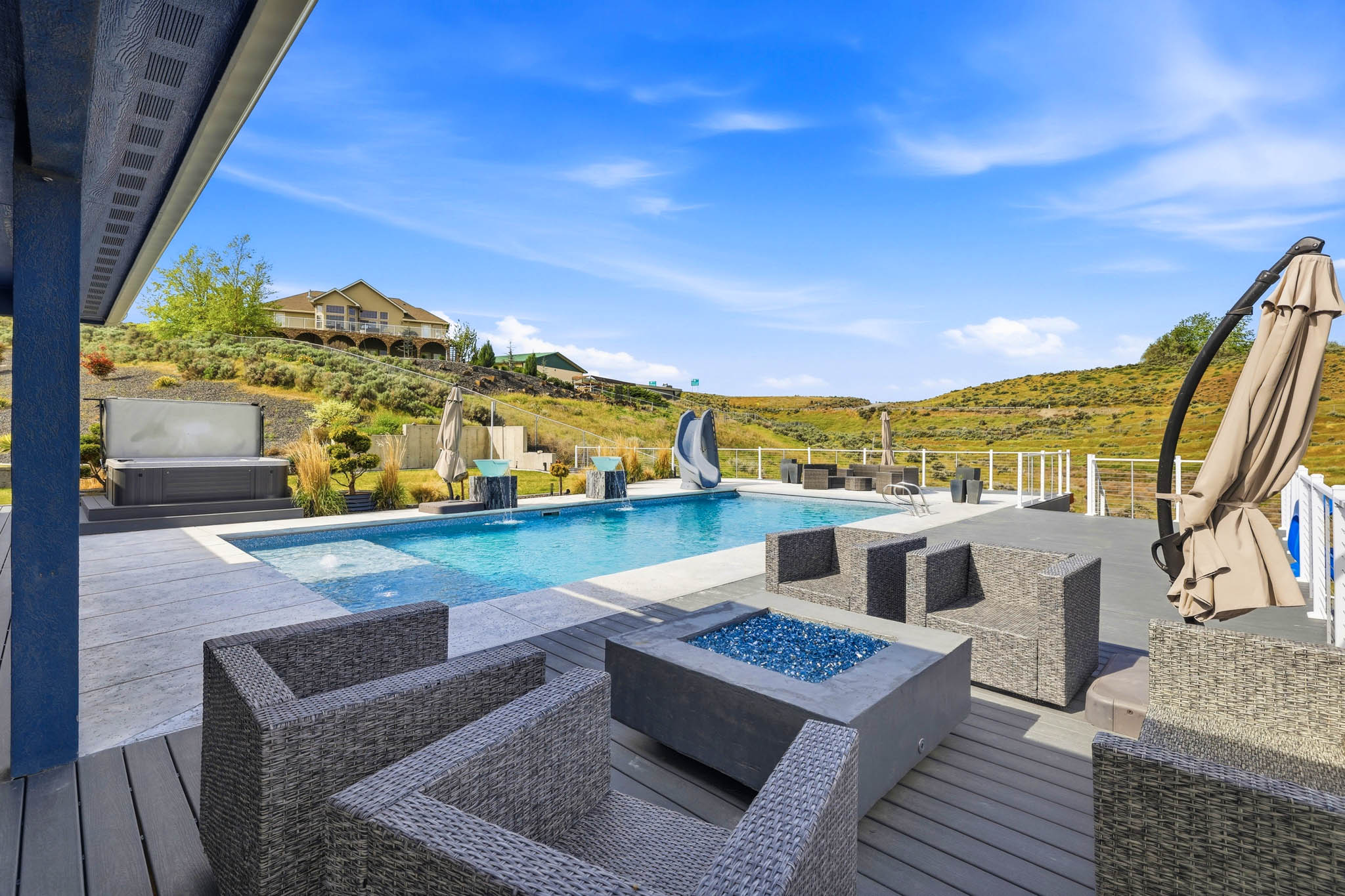  Hangout house Pool, views, pickle ball and more - 物件實景