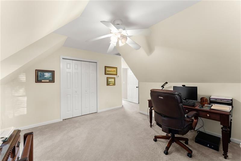 Acworth, Georgia, 30101, United States, 6 Bedrooms Bedrooms, ,4 BathroomsBathrooms,Residential,For Sale,1977927