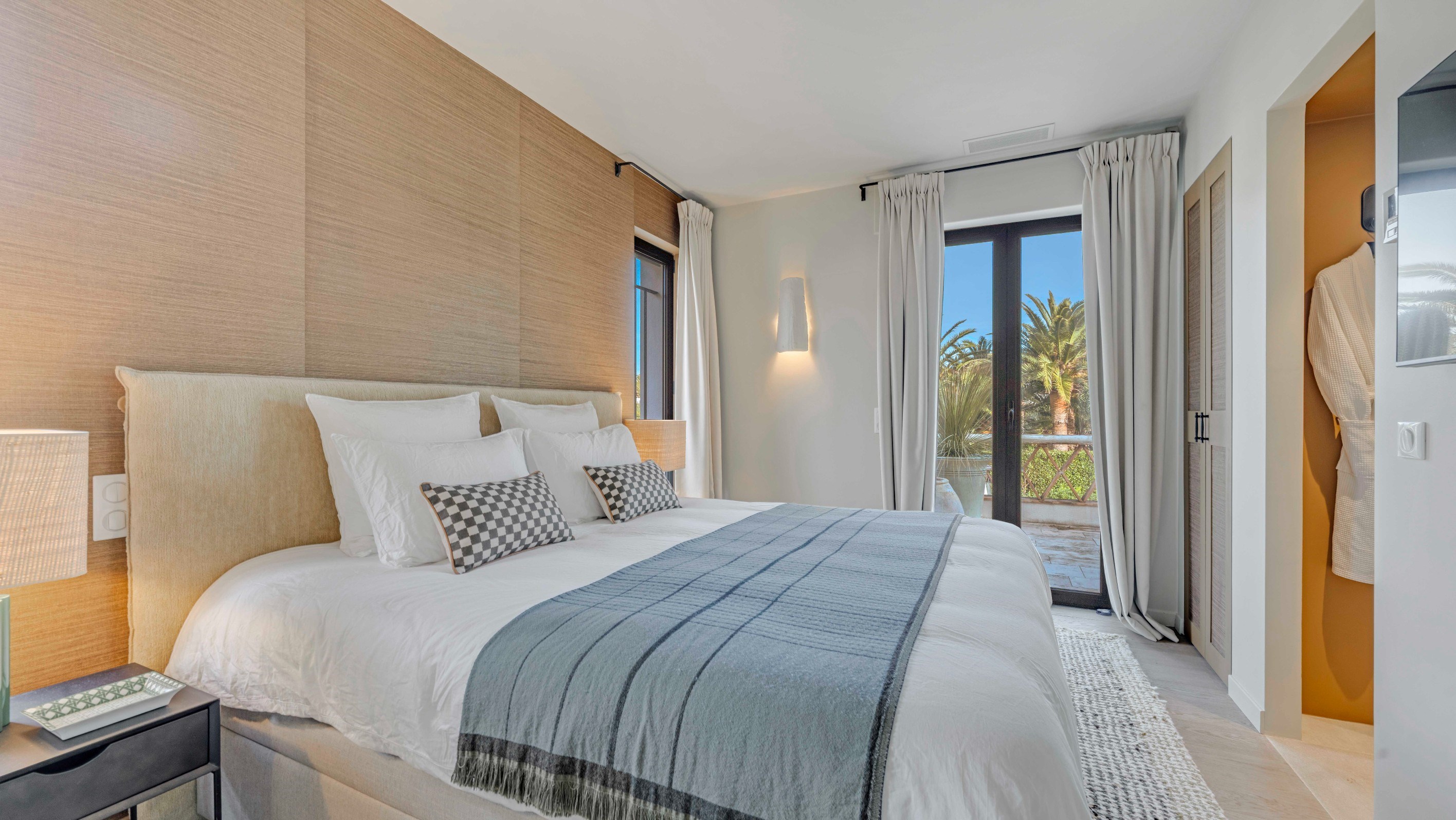  Saint-Tropez contemporary villa with pool walking distance to the village centre - 物件實景