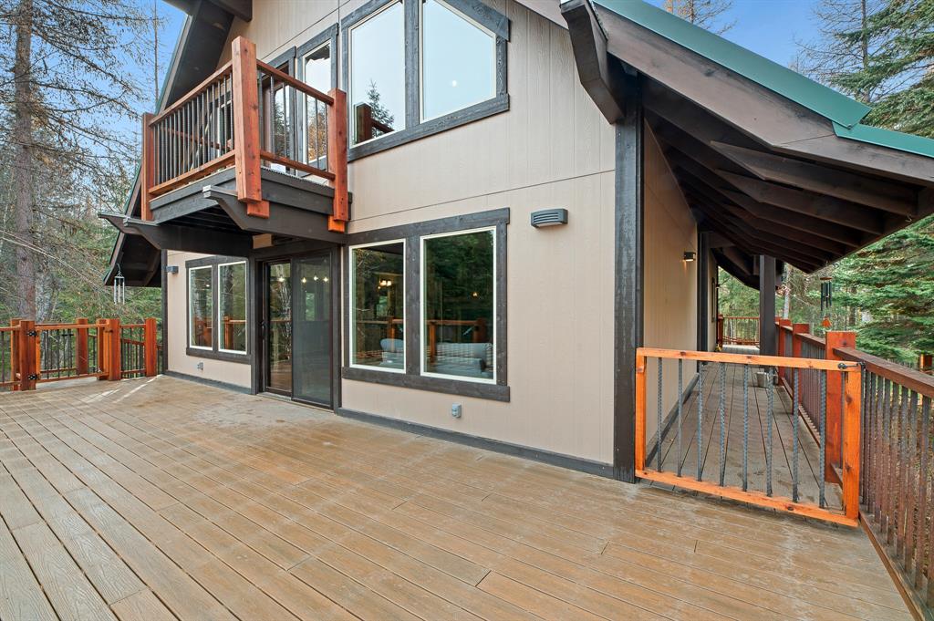 Whitefish, Montana, 59937, United States, 4 Bedrooms Bedrooms, ,2 BathroomsBathrooms,Residential,For Sale,1976274