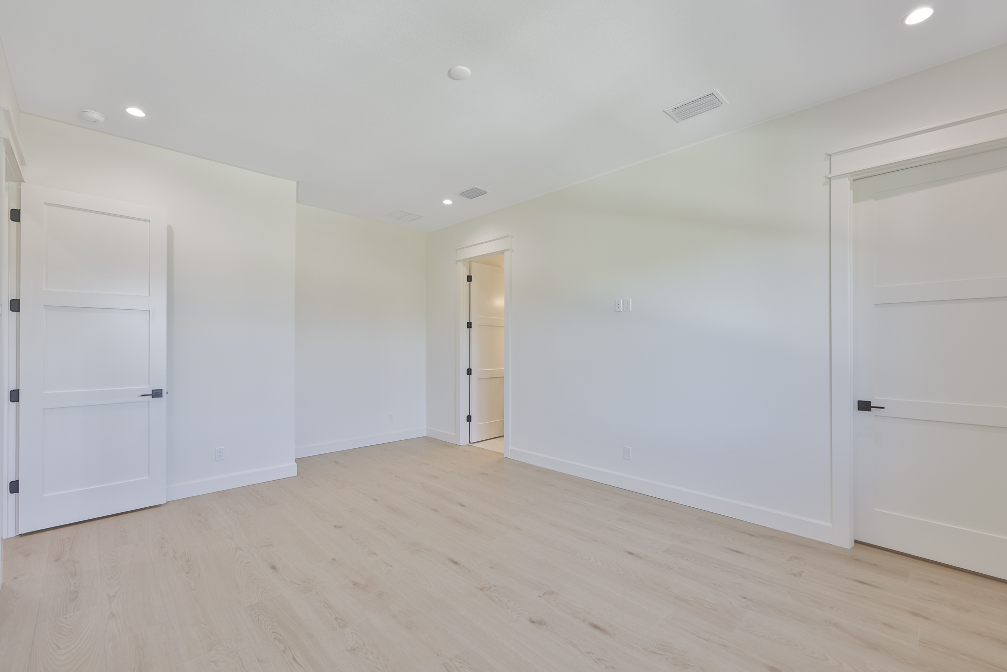 Tampa, Florida, 33629, United States, 5 Bedrooms Bedrooms, ,7 BathroomsBathrooms,Residential,For Sale,2007837