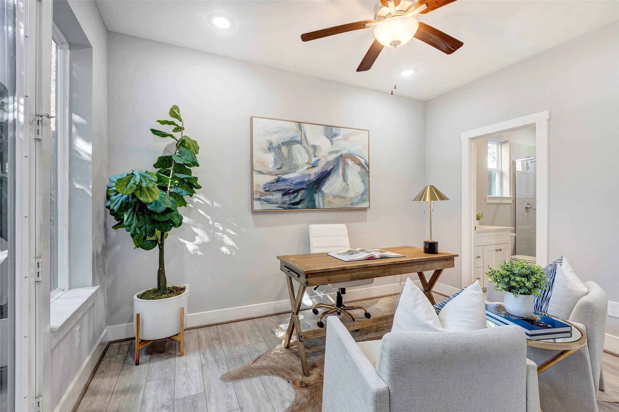 Houston, Texas, 77003, United States, 3 Bedrooms Bedrooms, ,4 BathroomsBathrooms,Residential,For Sale,1896559