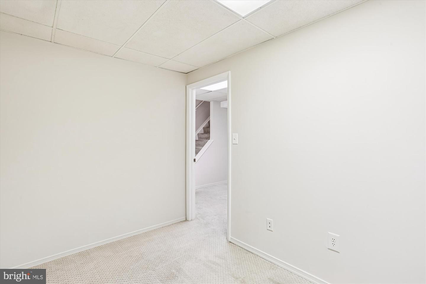 Gaithersburg, Maryland, 20878, United States, 3 Bedrooms Bedrooms, ,4 BathroomsBathrooms,Residential,For Sale,1995929