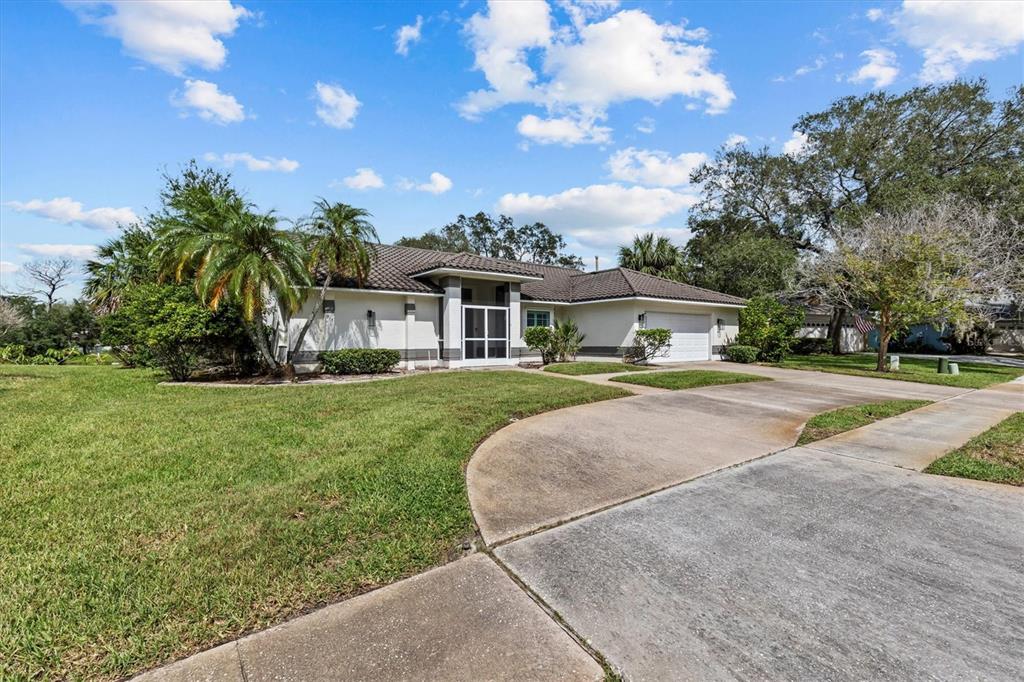Tarpon Springs, Florida, 34689, United States, 3 Bedrooms Bedrooms, ,2 BathroomsBathrooms,Residential,For Sale,1941814