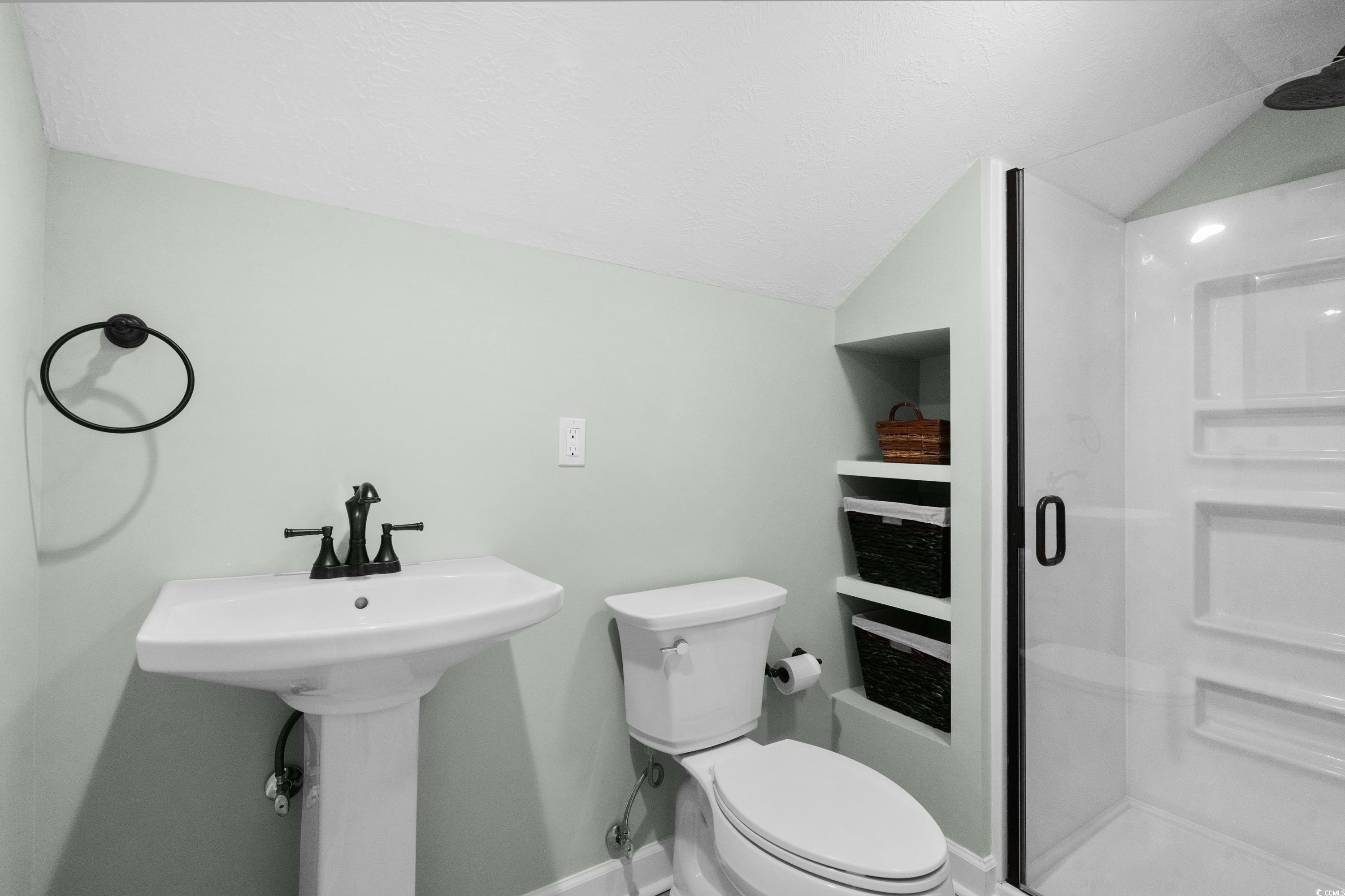 Myrtle Beach, South Carolina, 29579, United States, 4 Bedrooms Bedrooms, ,4 BathroomsBathrooms,Residential,For Sale,1846362