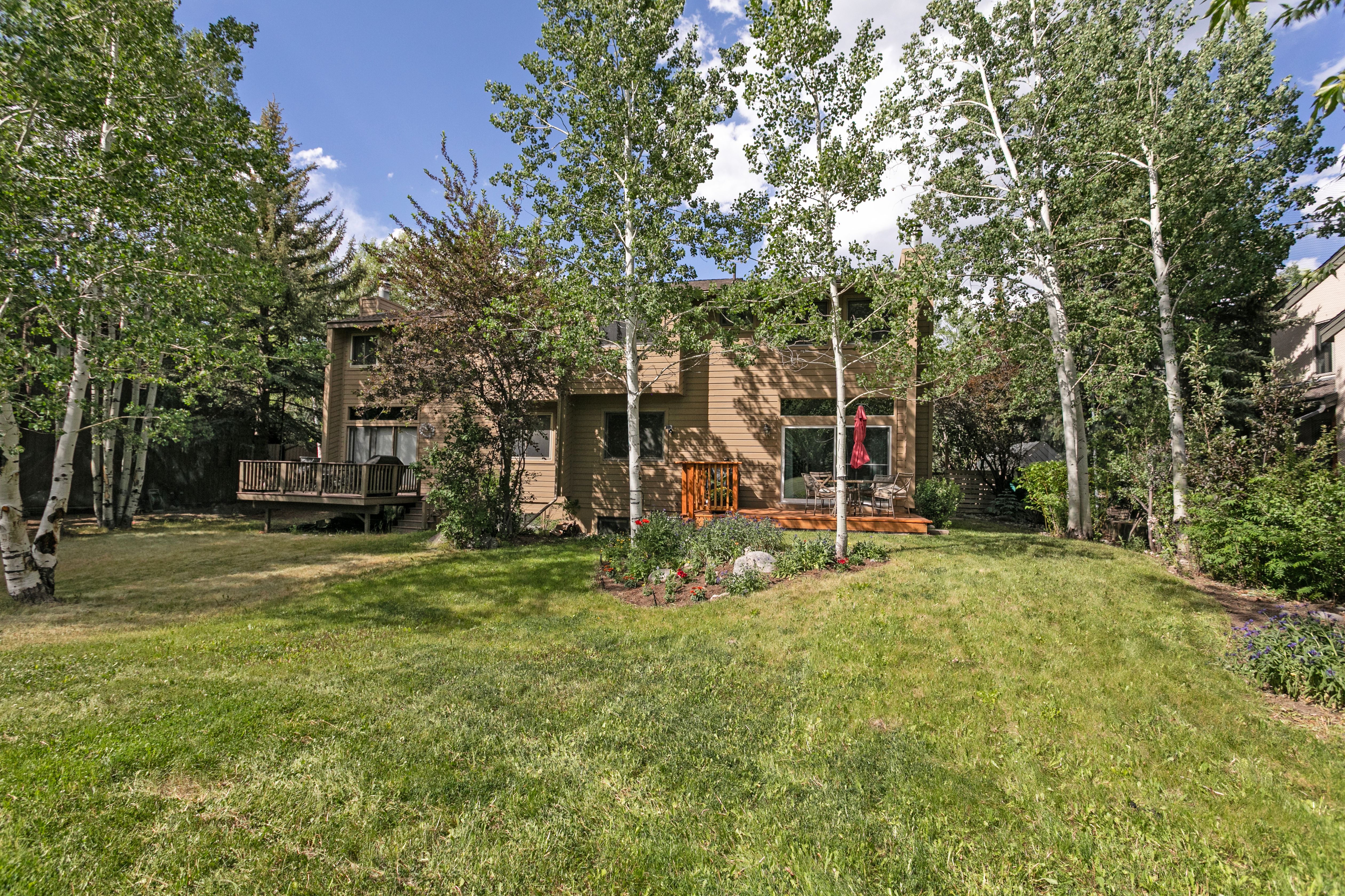  Sunny South-facing Home on the 2nd hole of EagleVail Golf Course - 物件實景