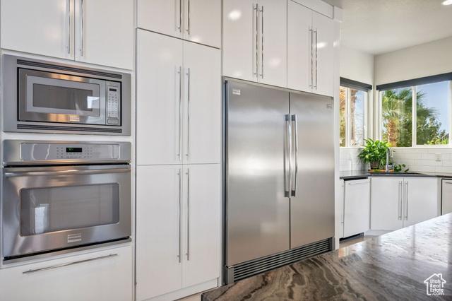 St. George, Utah, 84790, United States, 6 Bedrooms Bedrooms, ,6 BathroomsBathrooms,Residential,For Sale,1983987