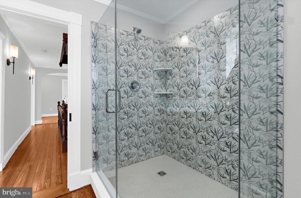 Chestertown, Maryland, 21620, United States, 5 Bedrooms Bedrooms, ,5 BathroomsBathrooms,Residential,For Sale,1988970