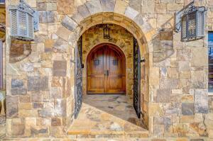 Wirtz, Virginia, 24184, United States, 5 Bedrooms Bedrooms, ,5 BathroomsBathrooms,Residential,For Sale,1987804