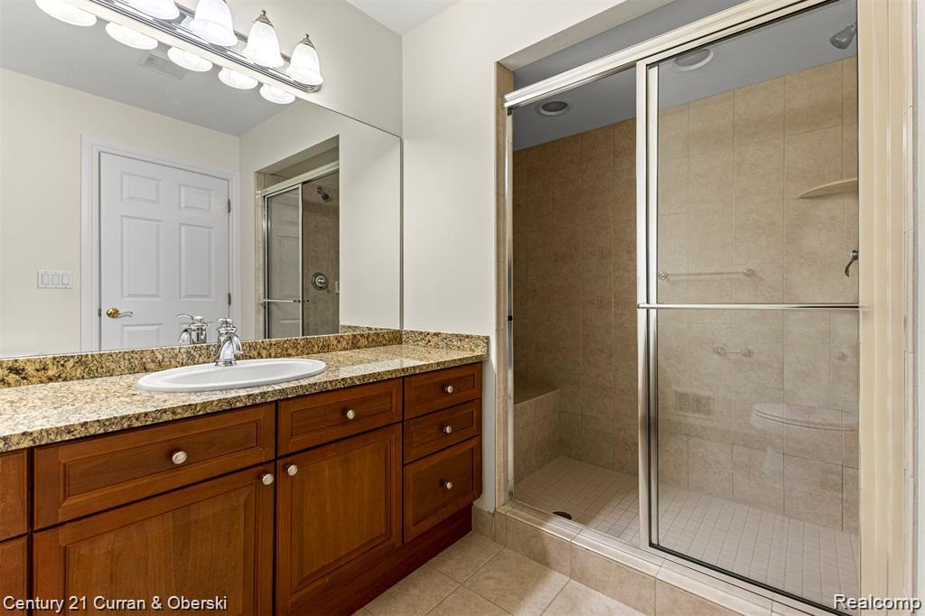 Northville Township, Michigan, 48168, United States, 3 Bedrooms Bedrooms, ,4 BathroomsBathrooms,Residential,For Sale,2024009