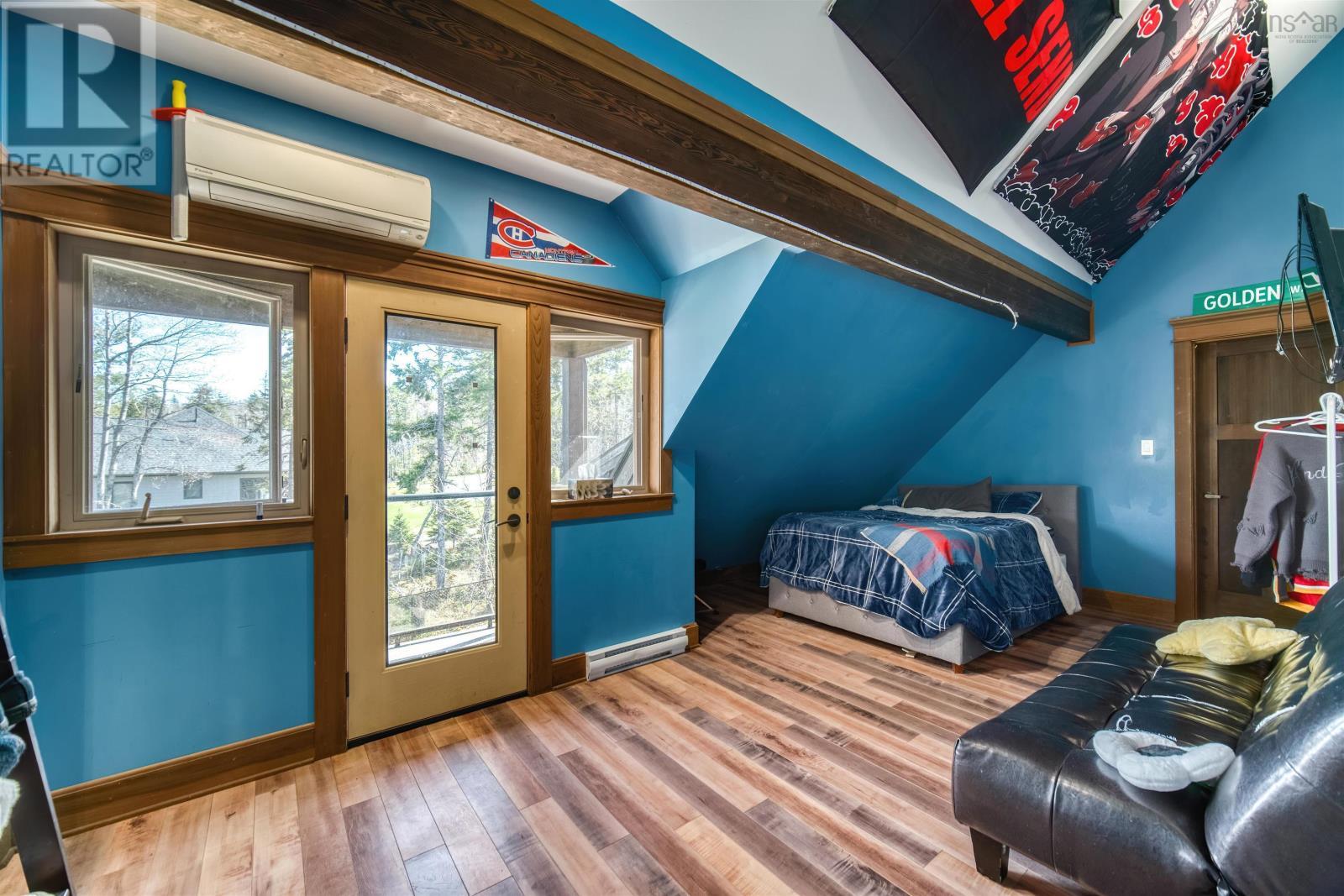 LAKE LOON, Nova Scotia, B2W 6C8, CA, 6 Bedrooms Bedrooms, ,6 BathroomsBathrooms,Residential,For Sale,1836689