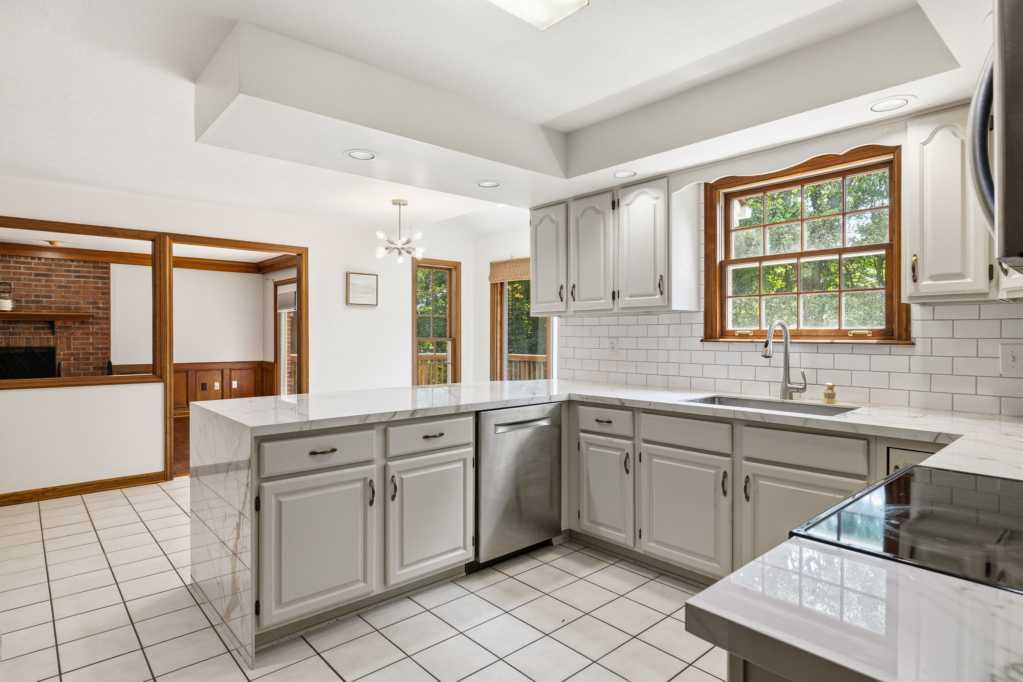  2457 Dogwood Drive, Franklin Park, PA 15090 - 物件實景