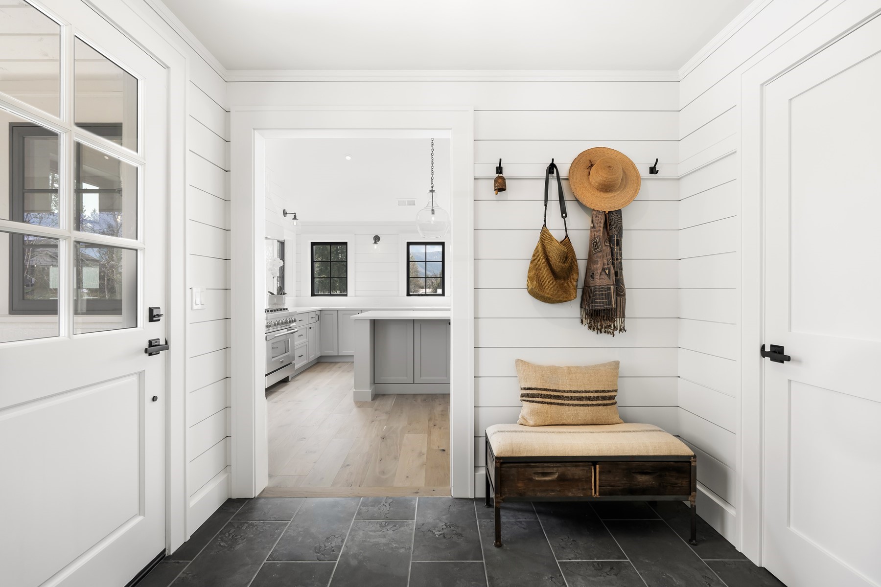  River Town Revival - 物件實景