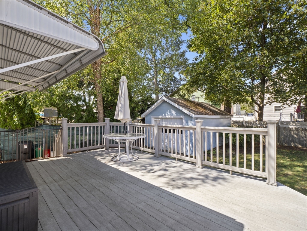 Peabody, Massachusetts, 01960, United States, 2 Bedrooms Bedrooms, ,1 BathroomBathrooms,Residential,For Sale,1930941