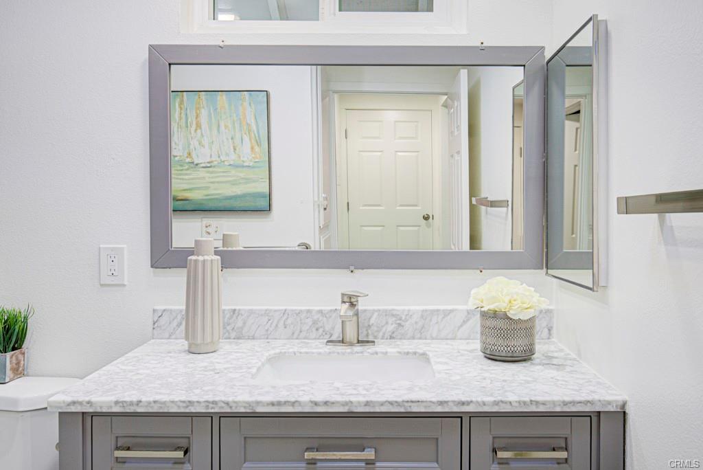 Laguna Woods, California, 92637, United States, 2 Bedrooms Bedrooms, ,1 BathroomBathrooms,Residential,For Sale,1999201