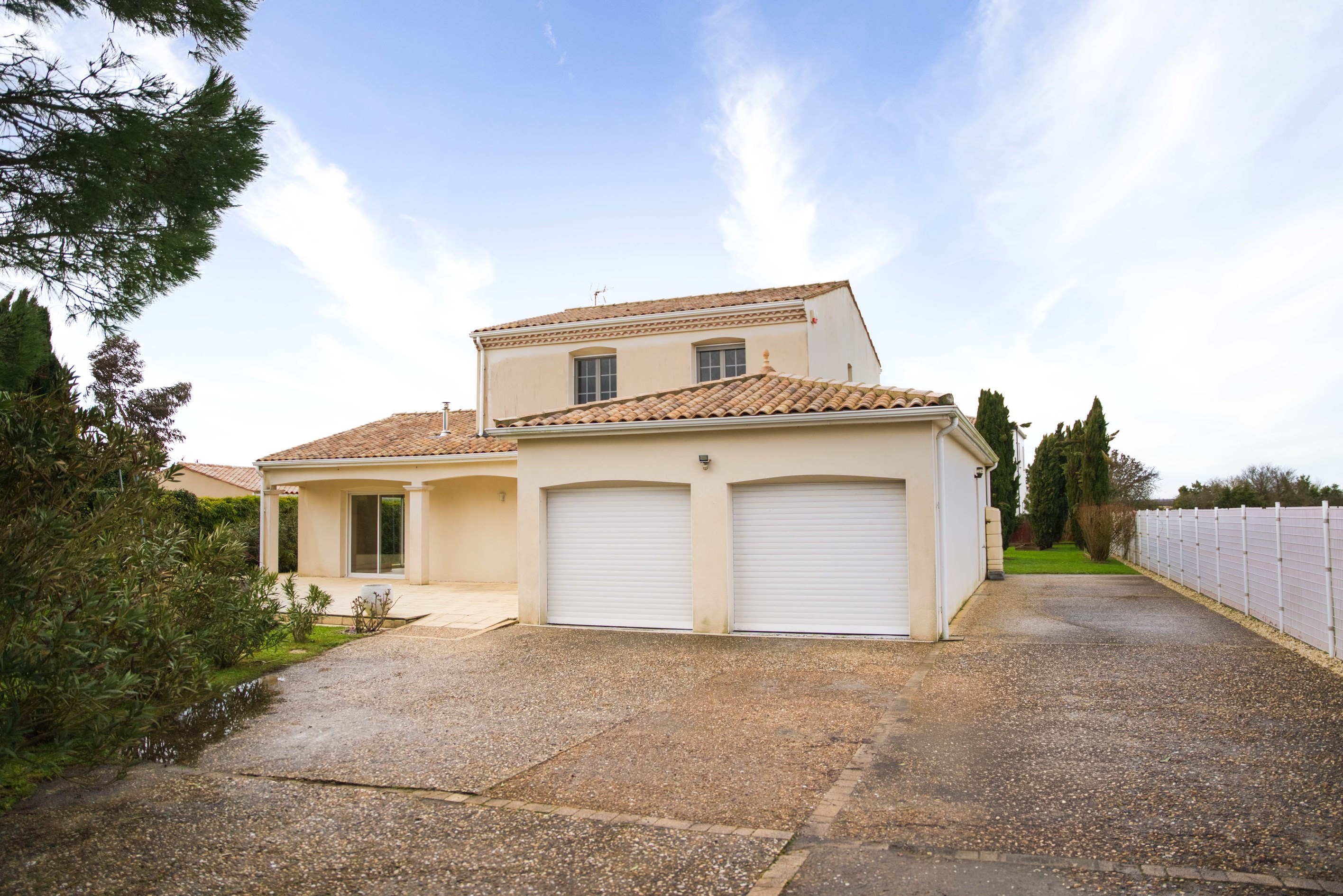  Contemporary Villa Just 10 Minutes from the Beaches - 物件實景