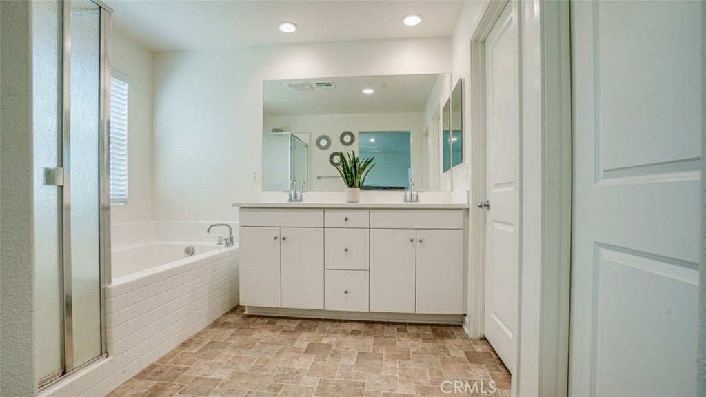12848 Crown Hill Way, Moreno Valley, California, 92555, United States, 3 Bedrooms Bedrooms, ,3 BathroomsBathrooms,Residential,For Sale,12848 Crown Hill Way,1672282