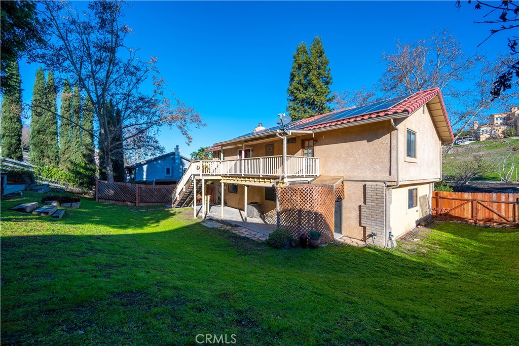 Paso Robles, California, 93446, United States, 5 Bedrooms Bedrooms, ,2 BathroomsBathrooms,Residential,For Sale,2010714