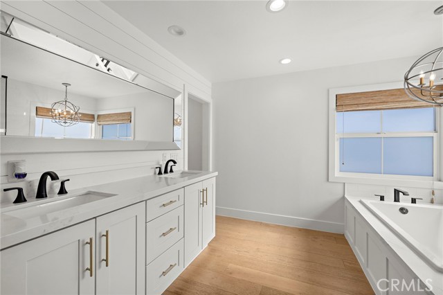 San Clemente, California, 92672, United States, 4 Bedrooms Bedrooms, ,3 BathroomsBathrooms,Residential,For Sale,1988568