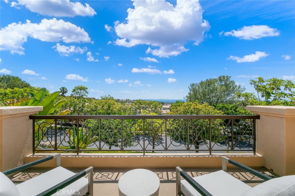 Newport Coast, California, 92657, United States, 5 Bedrooms Bedrooms, ,4 BathroomsBathrooms,Residential,For Sale,1991389