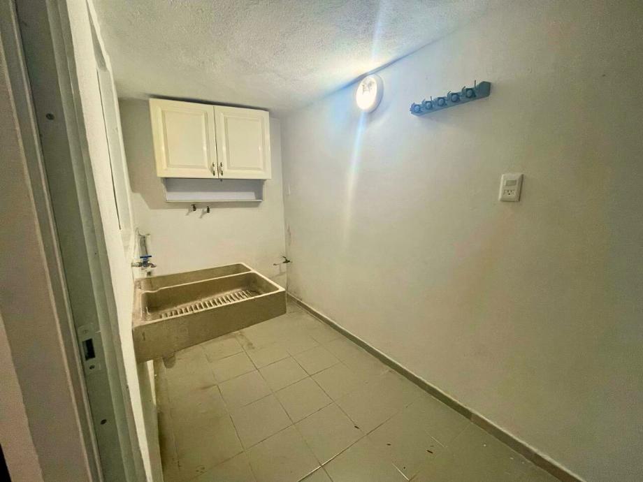Naucalpan de Juárez, Estado de méxico, 53115, Mexico, 6 Bedrooms Bedrooms, ,5 BathroomsBathrooms,Residential,For Sale,1939413