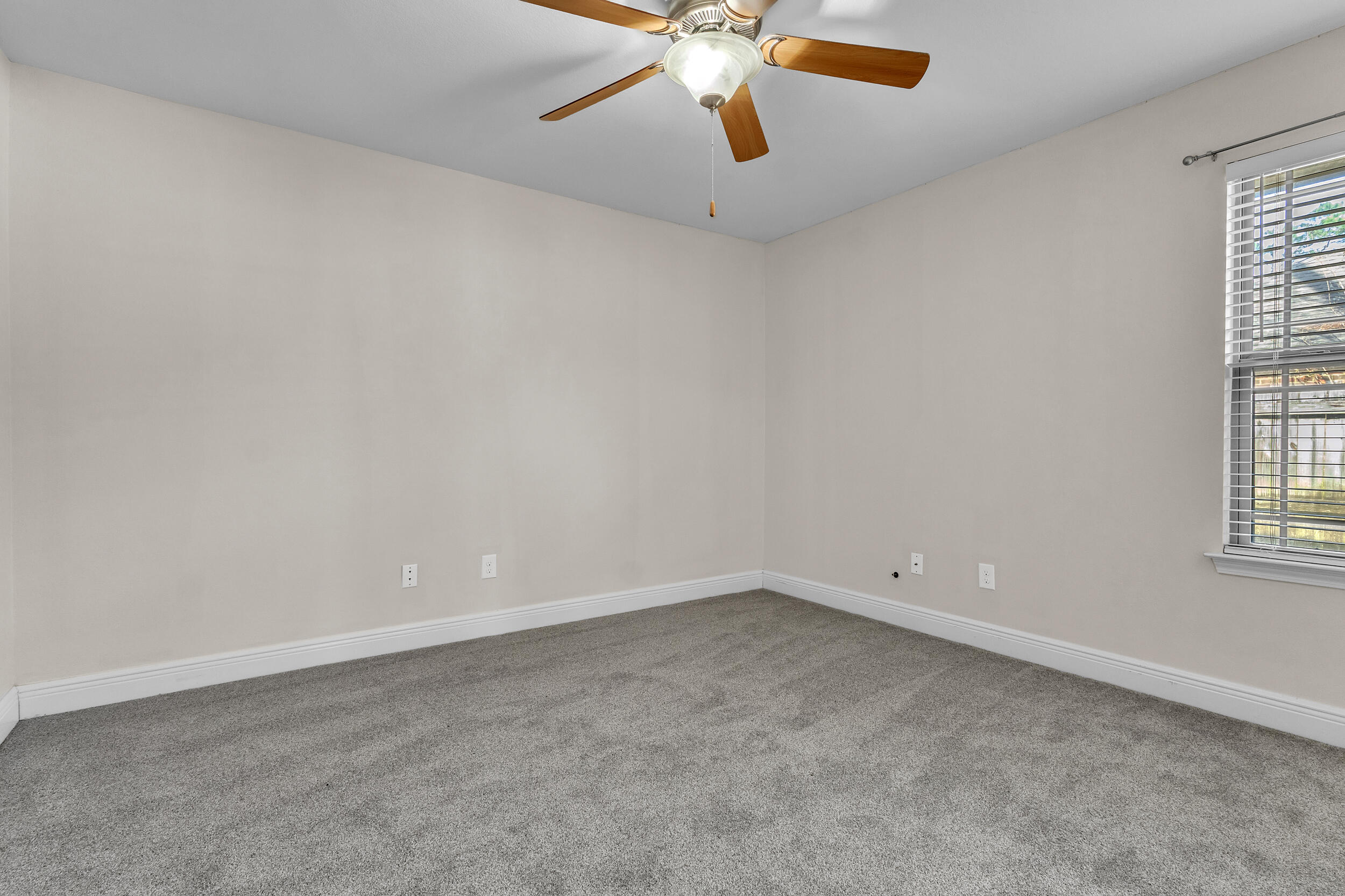 Pace, Florida, 32571, United States, 4 Bedrooms Bedrooms, ,3 BathroomsBathrooms,Residential,For Sale,2003457