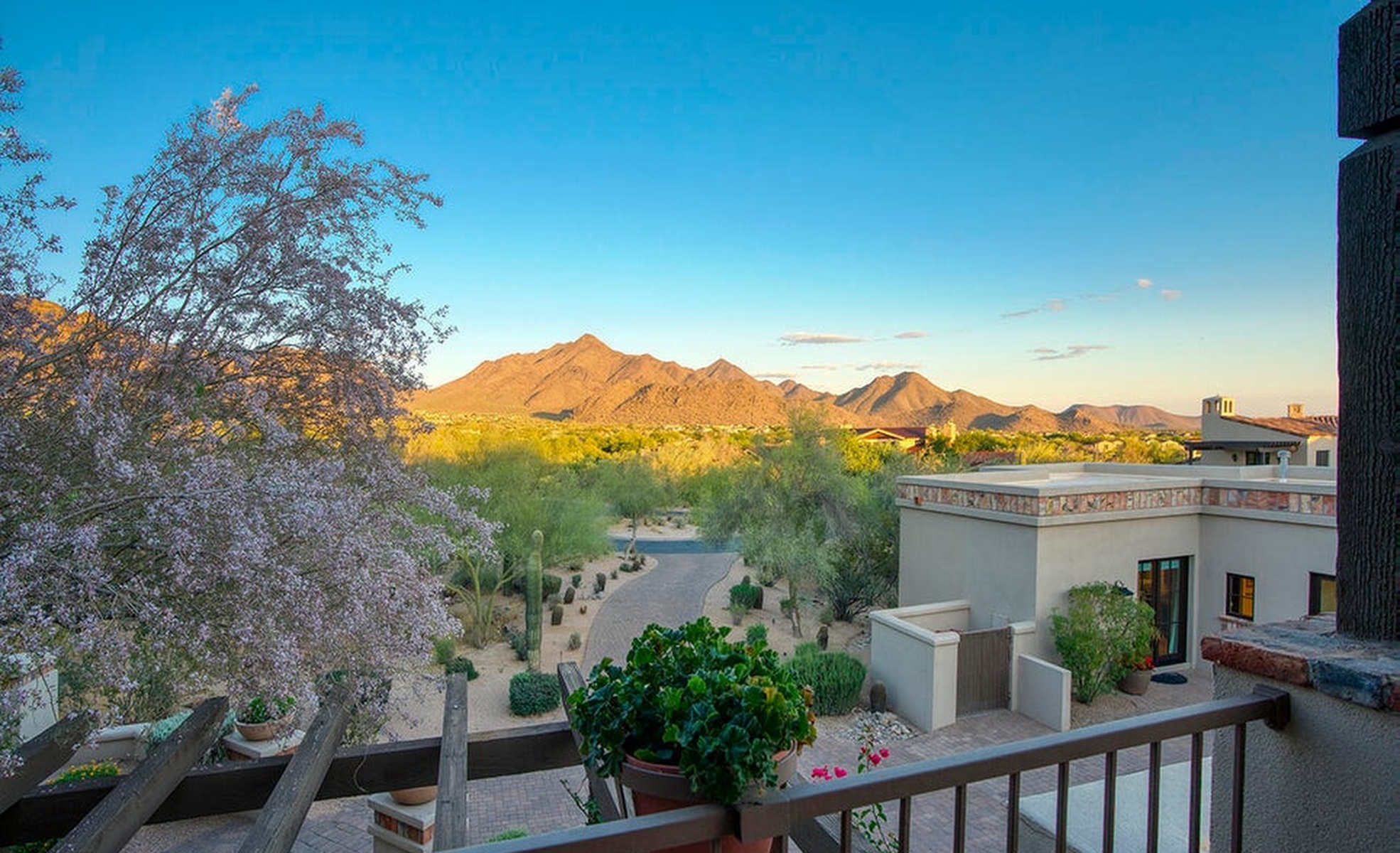  9820 E Thompson Peak Pkwy #824  Scottsdale, AZ - 物件實景