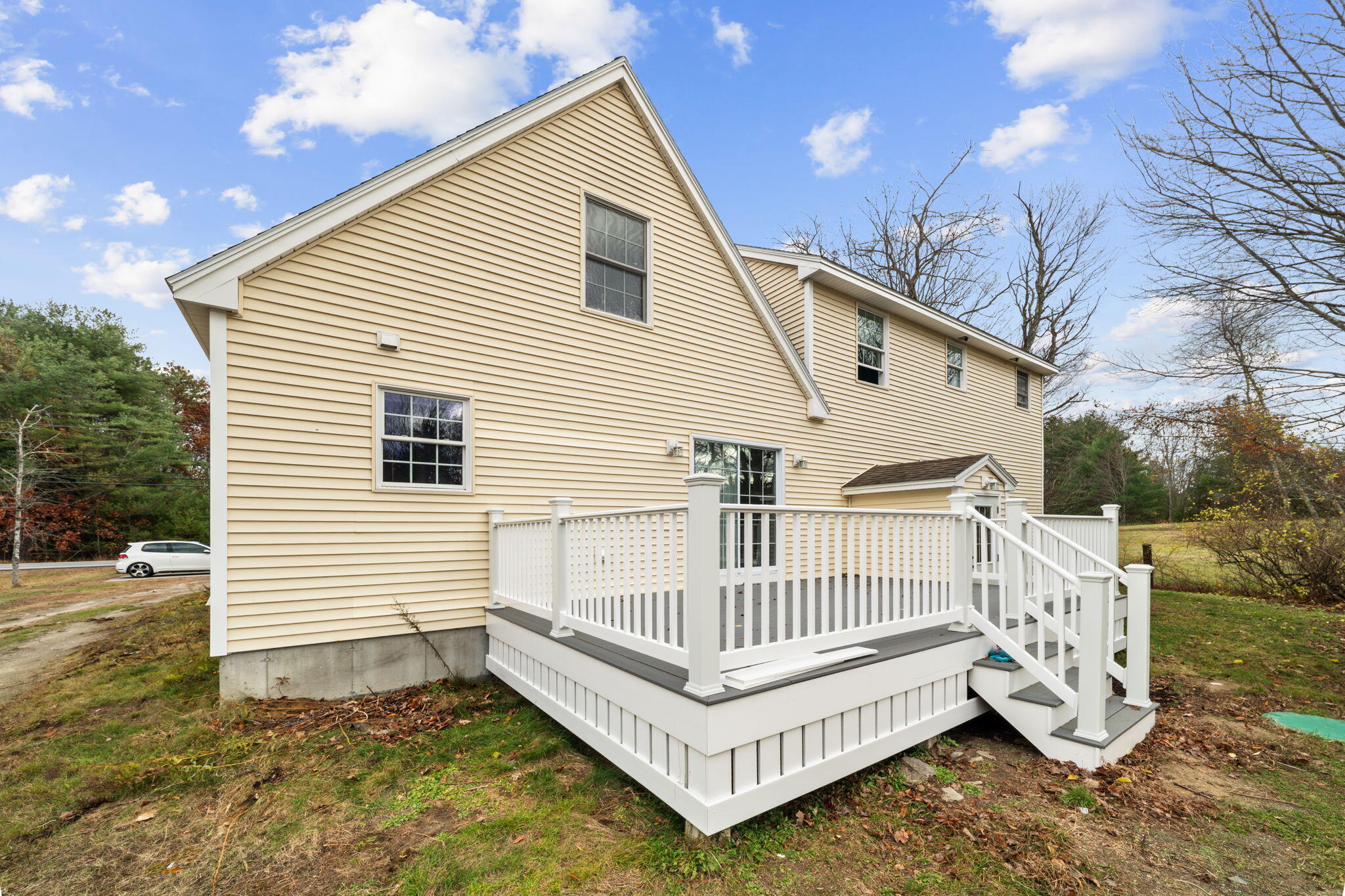 Scarborough, Maine, 04074, United States, 3 Bedrooms Bedrooms, ,3 BathroomsBathrooms,Residential,For Sale,1989589