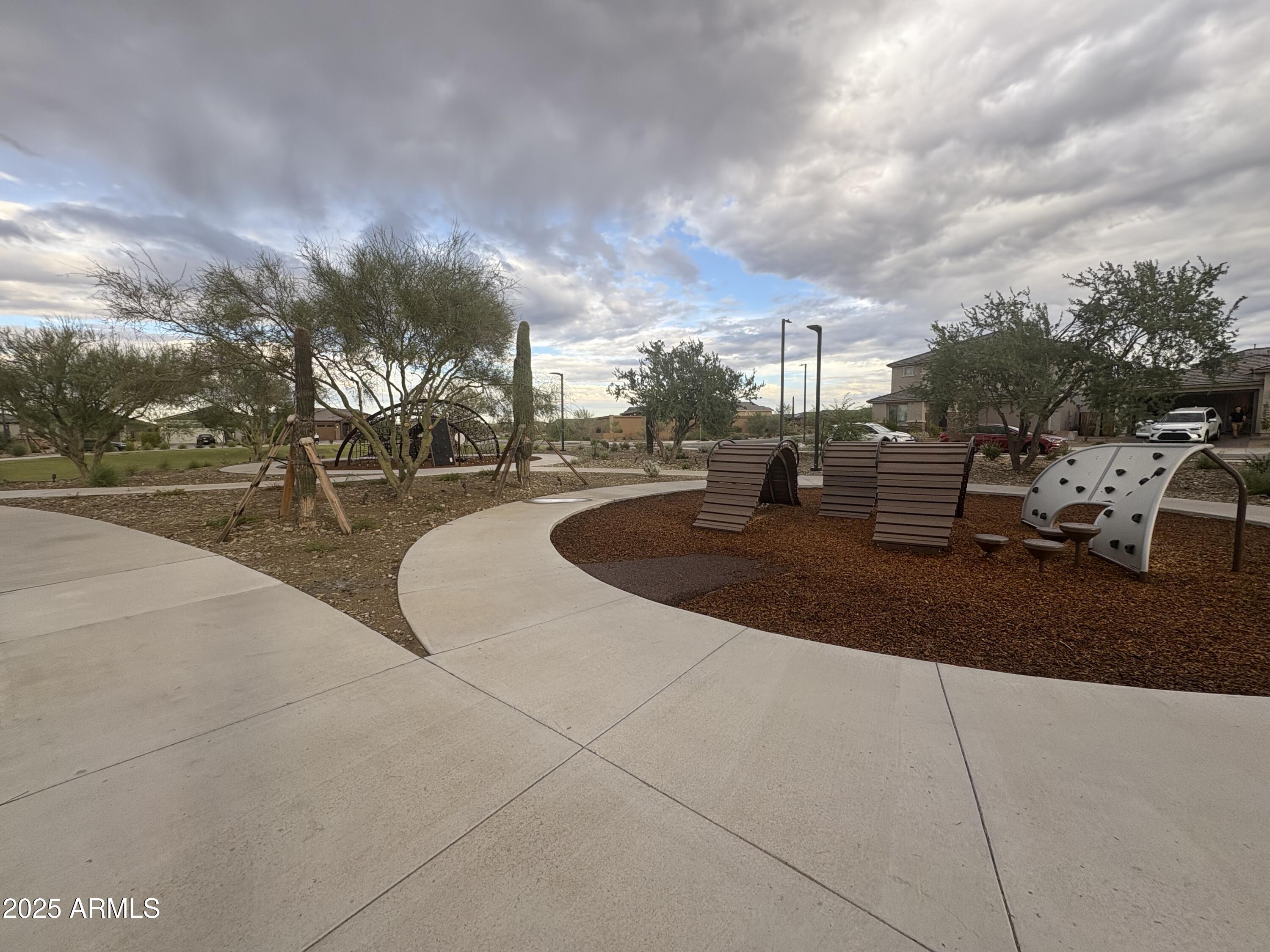 Phoenix, Arizona, 85085, United States, 4 Bedrooms Bedrooms, ,Residential,For Sale,1940682