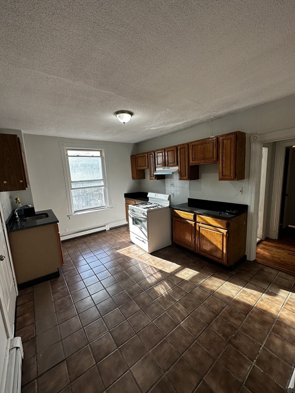 Boston, Massachusetts, 02125, United States, 8 Bedrooms Bedrooms, ,3 BathroomsBathrooms,Residential,For Sale,1950820