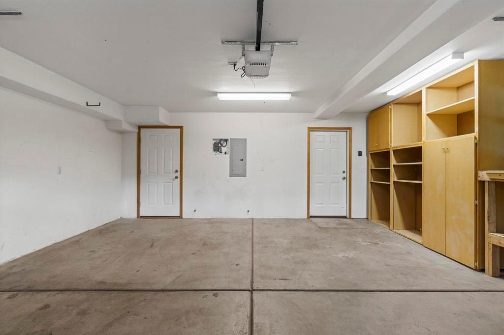 Durango, Colorado, 81301, United States, 3 Bedrooms Bedrooms, ,3 BathroomsBathrooms,Residential,For Sale,1908342