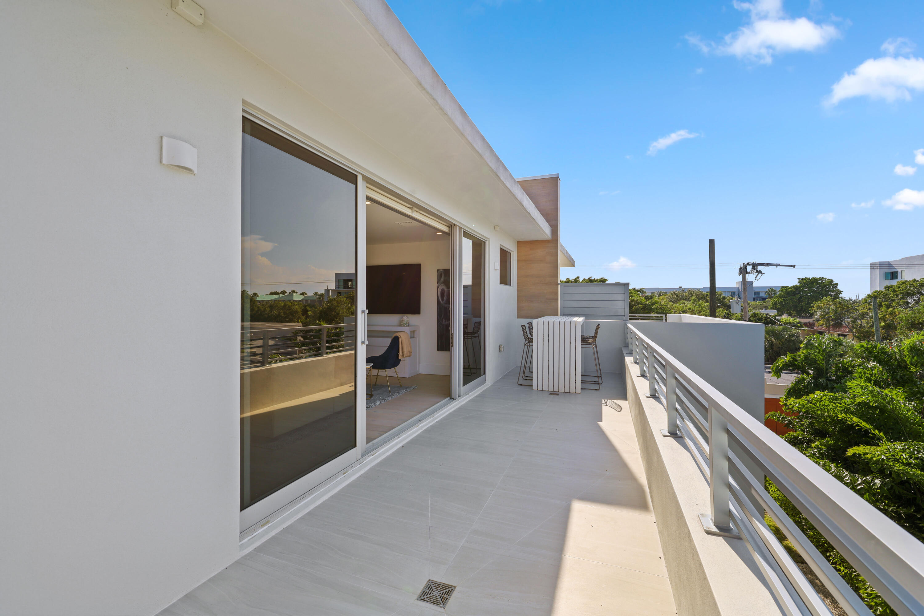 Delray Beach, Florida, 33483, United States, 3 Bedrooms Bedrooms, ,4 BathroomsBathrooms,Residential,For Sale,1940237