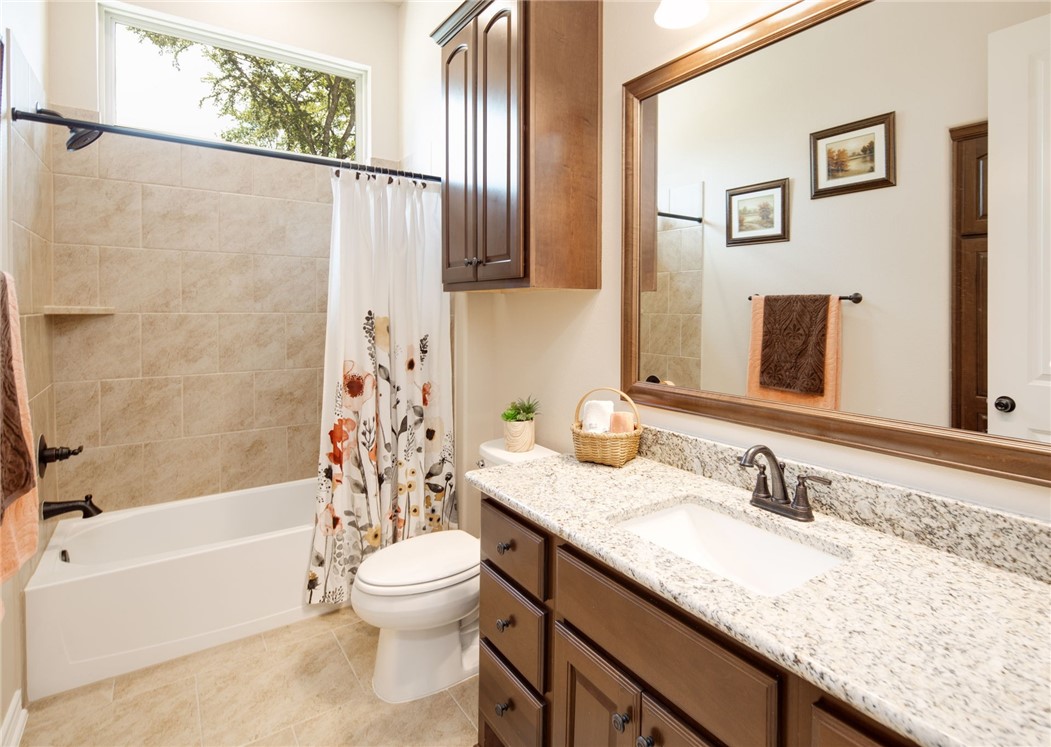 Iola, Texas, 77861, United States, 4 Bedrooms Bedrooms, ,3 BathroomsBathrooms,Residential,For Sale,1941842