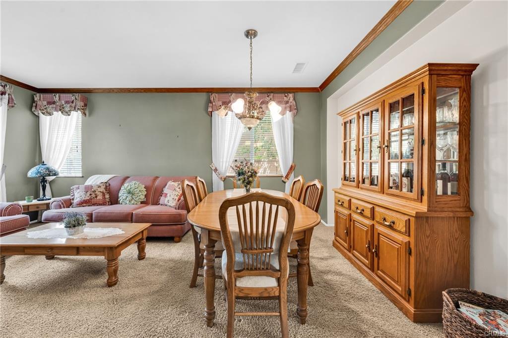 Eastvale, California, 92880, United States, 4 Bedrooms Bedrooms, ,3 BathroomsBathrooms,Residential,For Sale,1914327