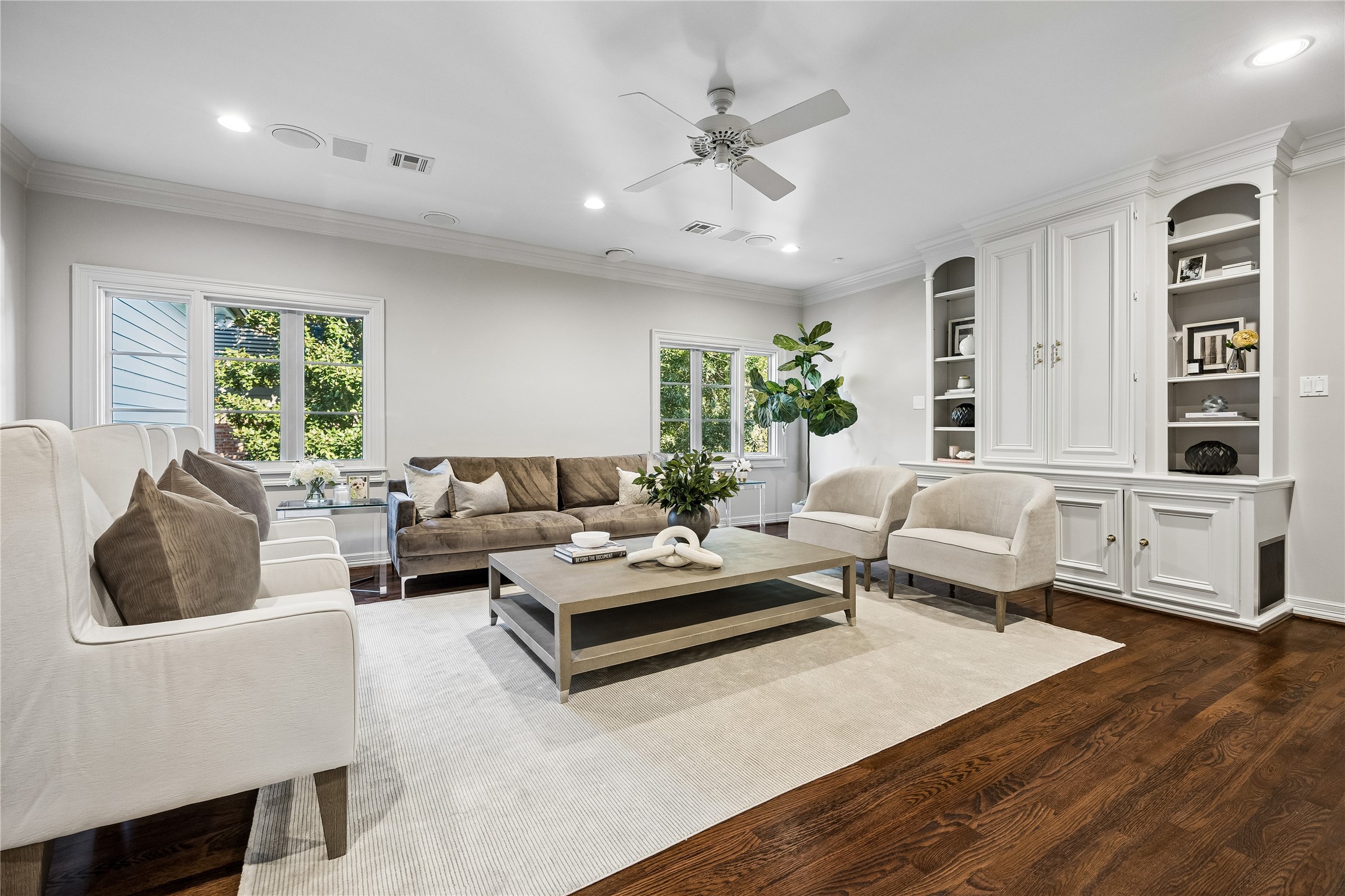  2249 Pelham Drive - 物件實景