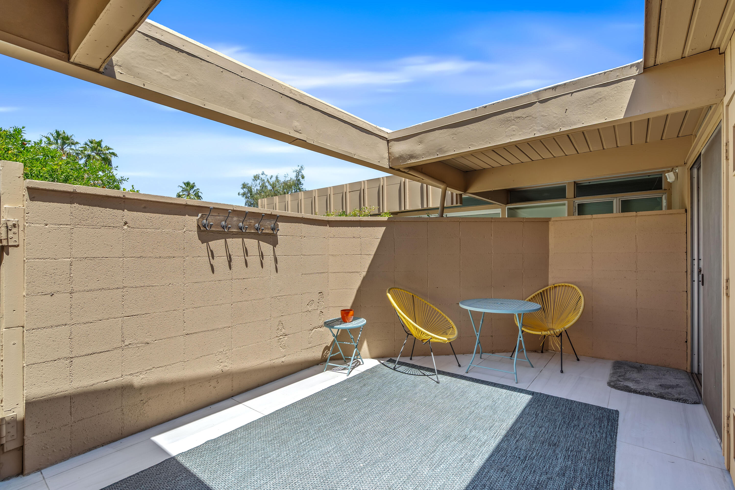 Palm Desert, California, 92260, United States, 2 Bedrooms Bedrooms, ,2 BathroomsBathrooms,Residential,For Sale,1795236