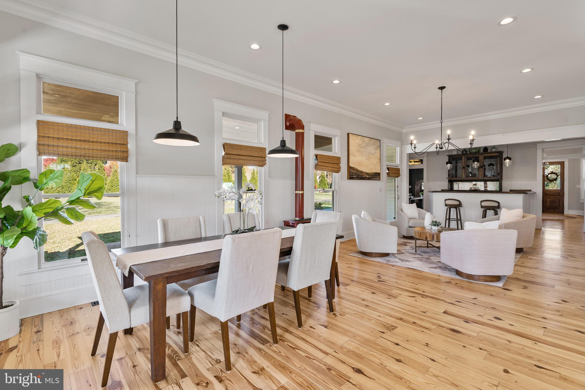 La Plata, Maryland, 20646, United States, 5 Bedrooms Bedrooms, ,4 BathroomsBathrooms,Residential,For Sale,1990245